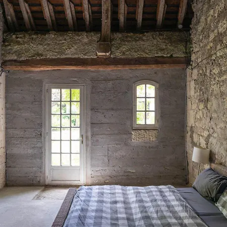 ヴィラ Manoir Des Arts Allonnes