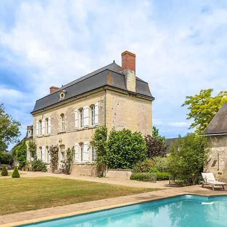 Manoir Des Arts ヴィラ