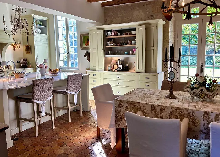 Manoir Des Arts Villa Allonnes (Maine-et-Loire)